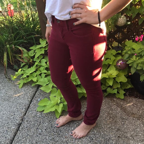 Lucky Brand Denim - Lucky Brand Sofia Skinny Jeans. Size 0/25